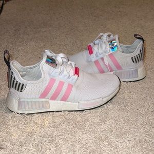 Adidas Sneakers
